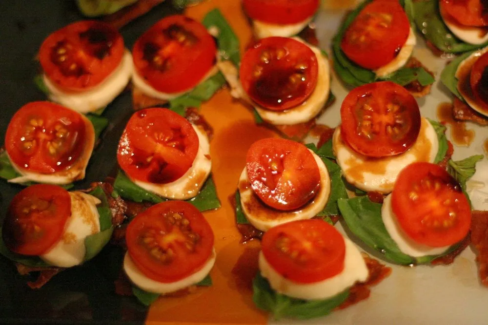 Caprese canapés and finger food for events